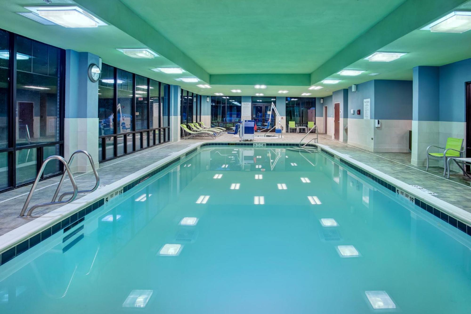 Holiday Inn Express Hotel & Suites Rochester Webster By Ihg Exterior foto