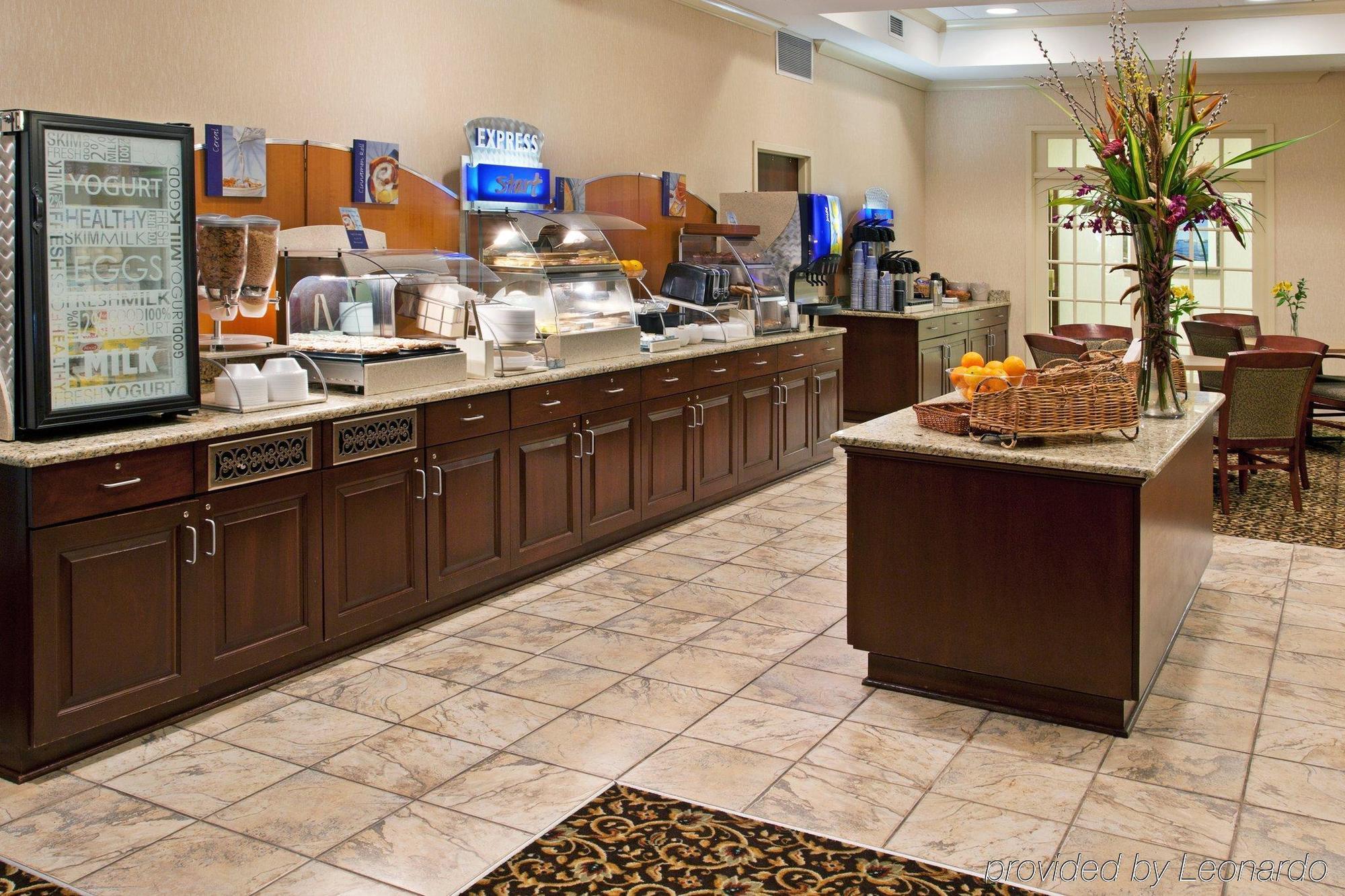 Holiday Inn Express Hotel & Suites Rochester Webster By Ihg Exterior foto